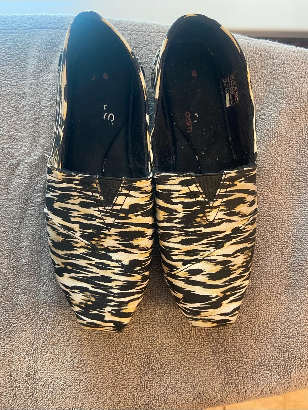 Skechers lightweight slip